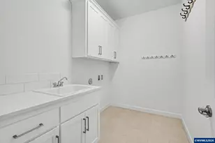 3365 Darrin St NW, Salem, OR 97304 - Photo 29