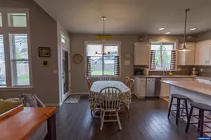 2628 NE Sonora Dr, Albany, OR 97321 - Photo 15
