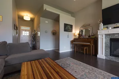 2628 NE Sonora Dr, Albany, OR 97321 - Photo 7