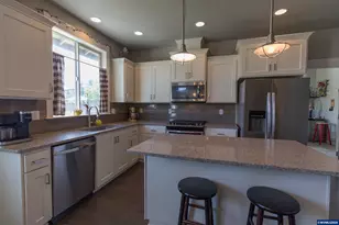 2628 NE Sonora Dr, Albany, OR 97321 - Photo 11