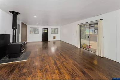 203 5th Av, Sweet Home, OR 97386 - Photo 5