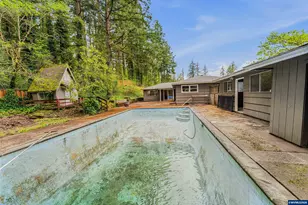 203 5th Ave, Sweet Home, OR 97386 - Photo 25