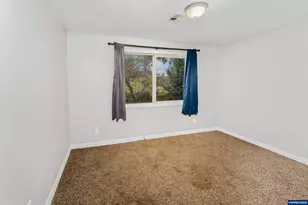 203 5th Ave, Sweet Home, OR 97386 - Photo 17