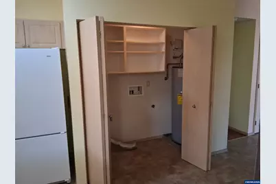 817 2nd Av, Culver, OR 97734 - Photo 21