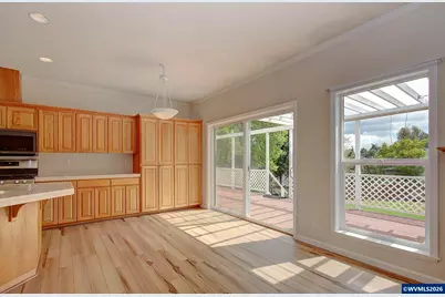 1615 Sisters Ct NW, Salem, OR 97304 - Photo 9