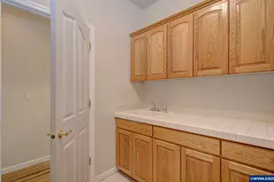 1615 Sisters Ct NW, Salem, OR 97304 - Photo 19