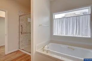 1615 Sisters Ct NW, Salem, OR 97304 - Photo 17
