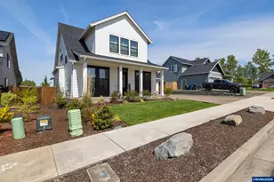 835 Reagan St, Mount Angel, OR 97362 - Photo 3