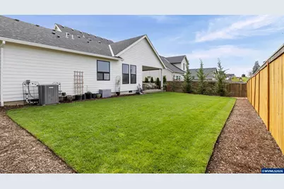 835 Reagan St, Mount Angel, OR 97362 - Photo 39