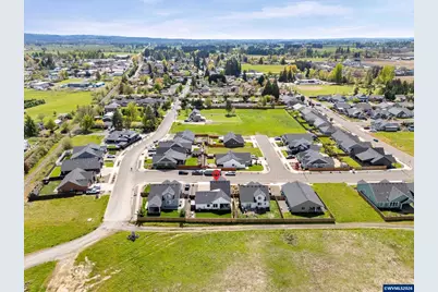 835 Reagan St, Mount Angel, OR 97362 - Photo 47