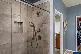 860 N 2nd St, Silverton, OR 97381 - Photo 25