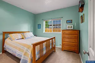 860 N 2nd St, Silverton, OR 97381 - Photo 35