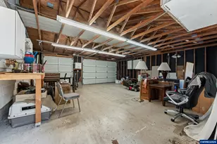 42705 N River Dr, Sweet Home, OR 97386 - Photo 27
