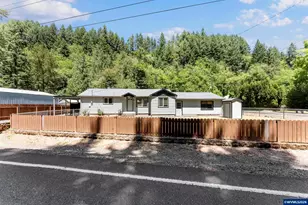 42705 N River Dr, Sweet Home, OR 97386 - Photo 23