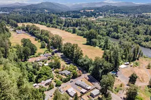 42705 N River Dr, Sweet Home, OR 97386 - Photo 5