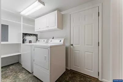 42705 North River Dr, Sweet Home, OR 97386 - Photo 19