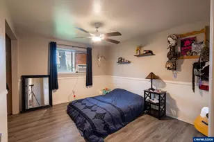 465 36th Ave NE, Salem, OR 97305 - Photo 17