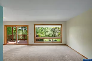 2465 Crestview Dr S, Salem, OR 97302 - Photo 11