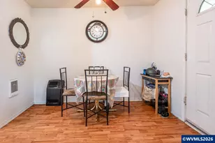 705 W B St, Lebanon, OR 97355 - Photo 13