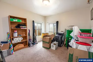 705 W B St, Lebanon, OR 97355 - Photo 19