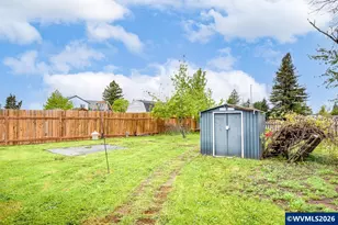 705 W B St, Lebanon, OR 97355 - Photo 25