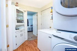 705 W B St, Lebanon, OR 97355 - Photo 21