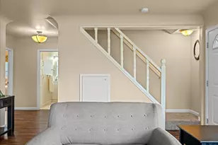 357 E St, Independence, OR 97351 - Photo 17