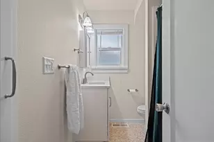 357 E St, Independence, OR 97351 - Photo 21