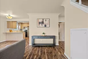 357 E St, Independence, OR 97351 - Photo 9