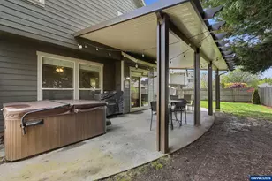 301 SW Bell Dr, Dallas, OR 97338 - Photo 27