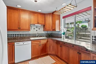 340 Miller St S, Salem, OR 97302 - Photo 11