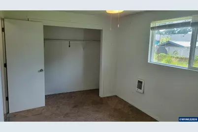 945 N 4th St, Aumsville, OR 97325 - Photo 9