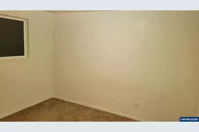 945 N 4th St, Aumsville, OR 97325 - Photo 11