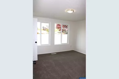 6259 Chapman Pl SE, Albany, OR 97321 - Photo 9