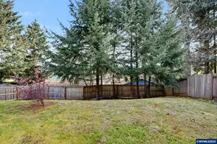 415 NW 6th St, Willamina, OR 97396 - Photo 31
