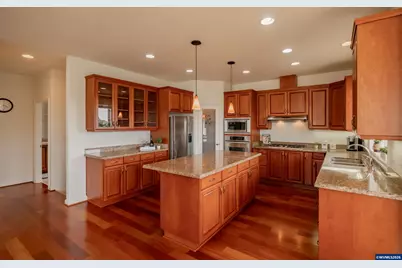 3670 NW Goldfinch Dr, Corvallis, OR 97330 - Photo 9