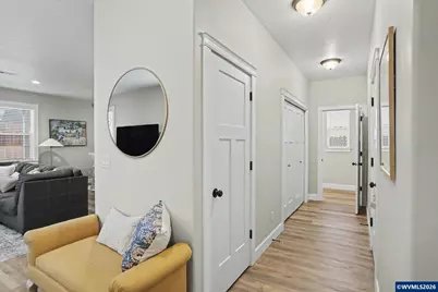 160 Salem Heights Av S, Salem, OR 97302 - Photo 19