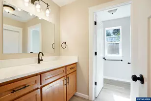 160 Salem Heights Ave S, Salem, OR 97302 - Photo 29