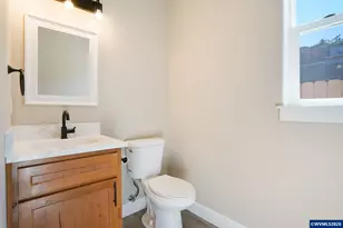 160 Salem Heights Ave S, Salem, OR 97302 - Photo 21