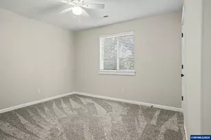 160 Salem Heights Ave S, Salem, OR 97302 - Photo 23