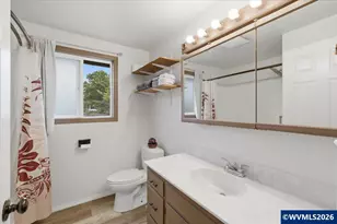 244 Honeysuckle St, Lebanon, OR 97355 - Photo 27