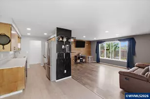 244 Honeysuckle St, Lebanon, OR 97355 - Photo 13