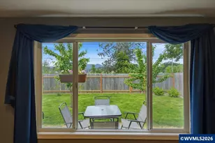 244 Honeysuckle St, Lebanon, OR 97355 - Photo 15