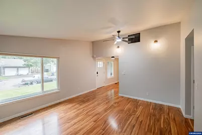 317 Vincent St, Philomath, OR 97370 - Photo 7