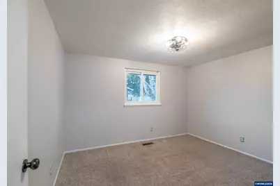 317 Vincent St, Philomath, OR 97370 - Photo 39