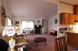 2752 Oakland Lp SE, Salem, OR 97317 - Photo 5