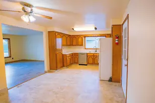 4731 Serra Ct NE, Salem, OR 97317 - Photo 7