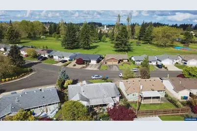 1740 Vanderbeck Ln, Woodburn, OR 97071 - Photo 35