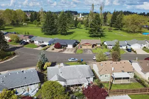 1740 Vanderbeck Ln, Woodburn, OR 97071 - Photo 35