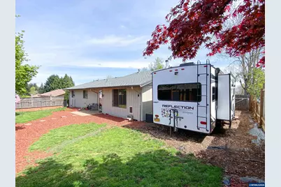 5021 Daniel St S, Salem, OR 97306 - Photo 21